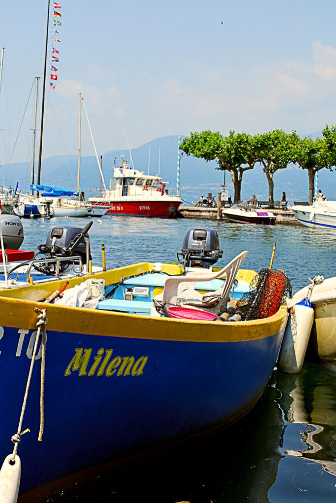 Bote im Gardasee