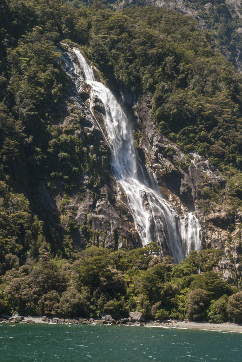 Bowen Falls.jpg