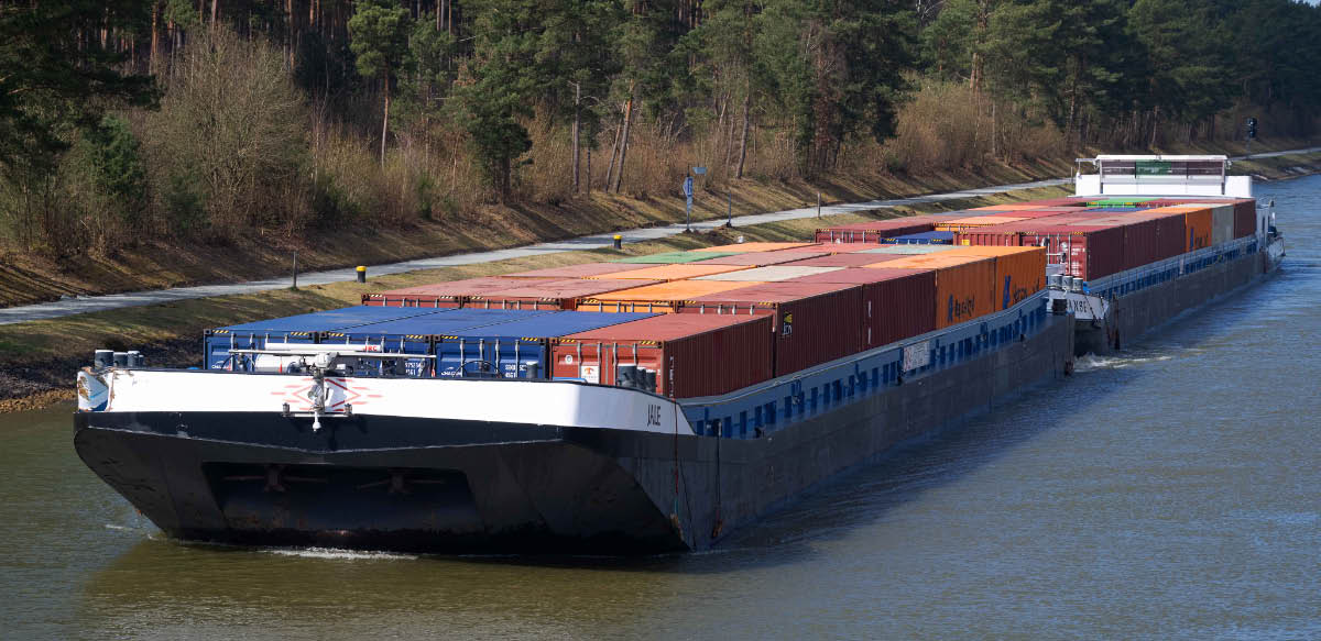Brücke oben.jpg