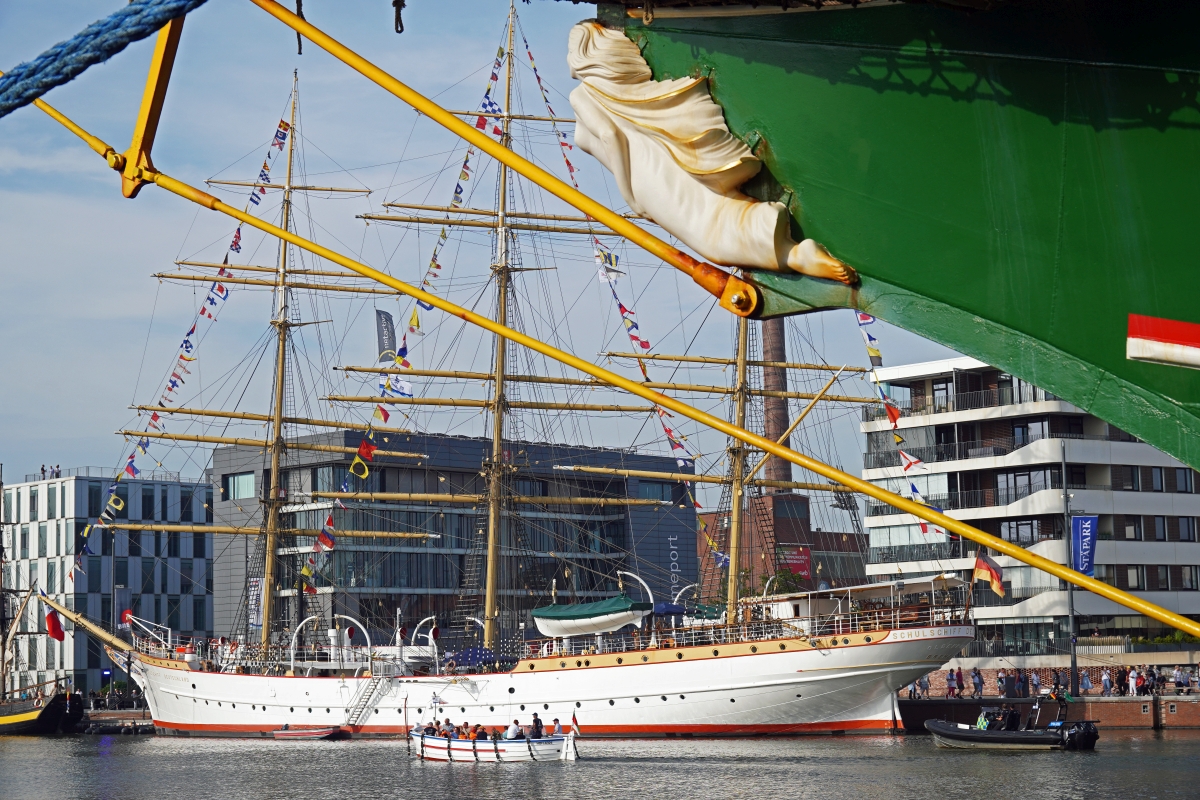 bremerhaven_schulschiff_deutschland.jpg