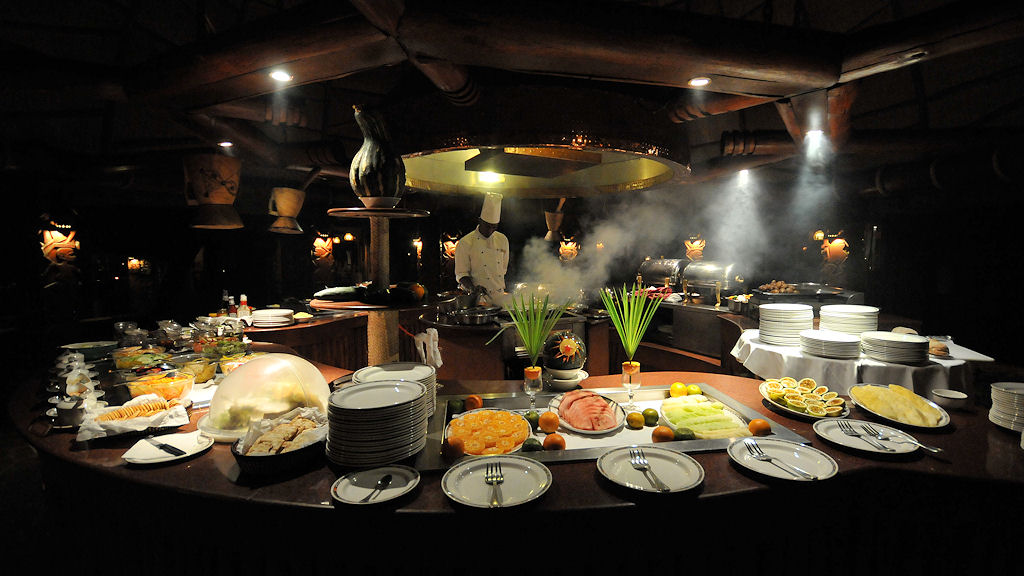 Buffet im Serena Serengeti
3978