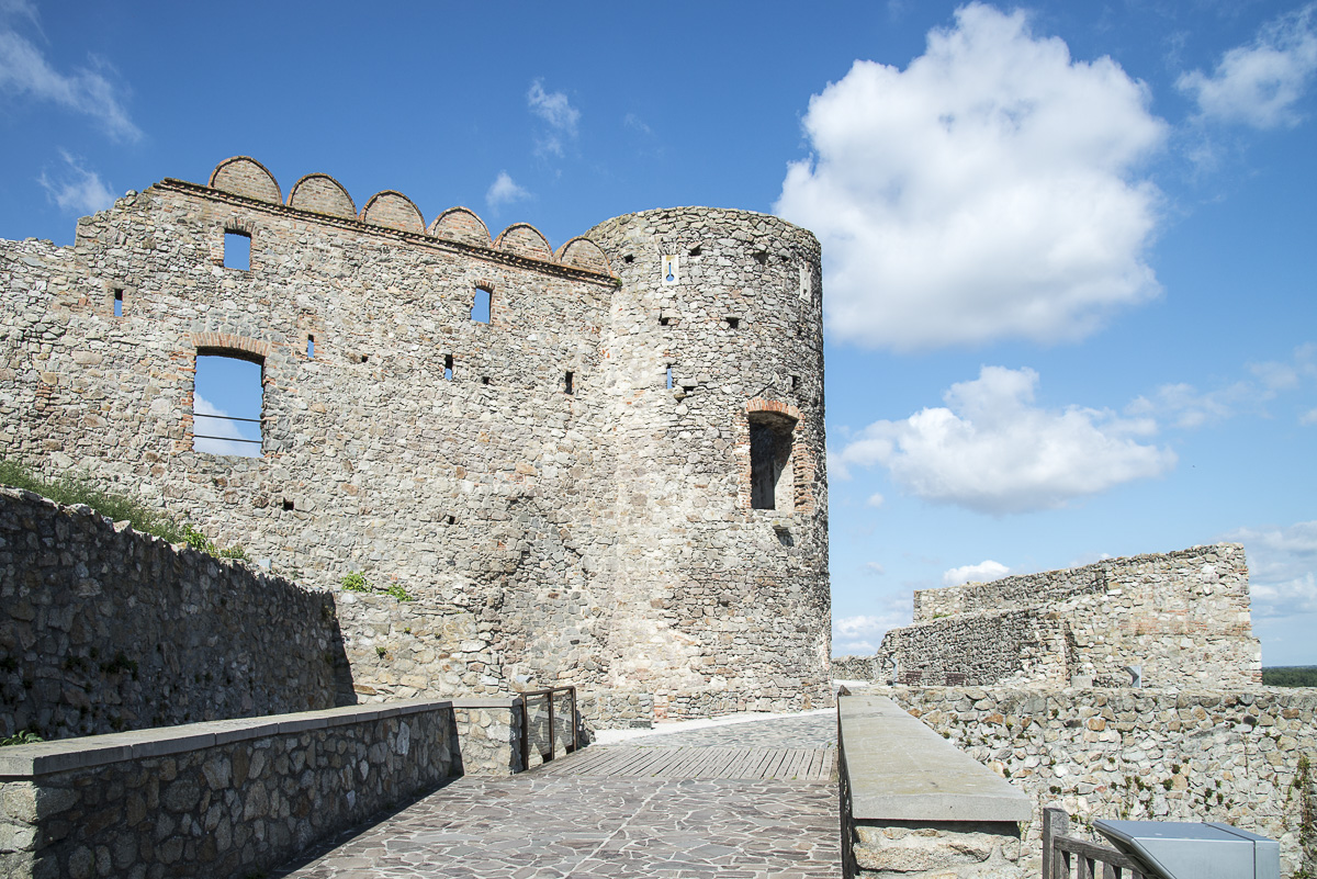 Burg Devin2