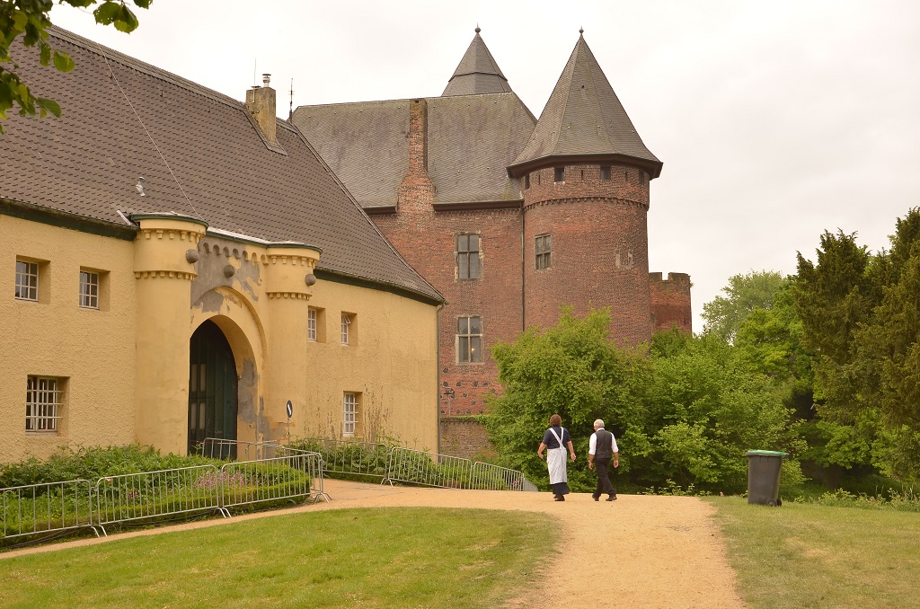 Burg Linn (2)
