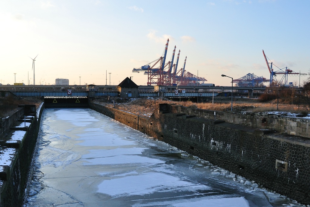 c DSC 1547 118