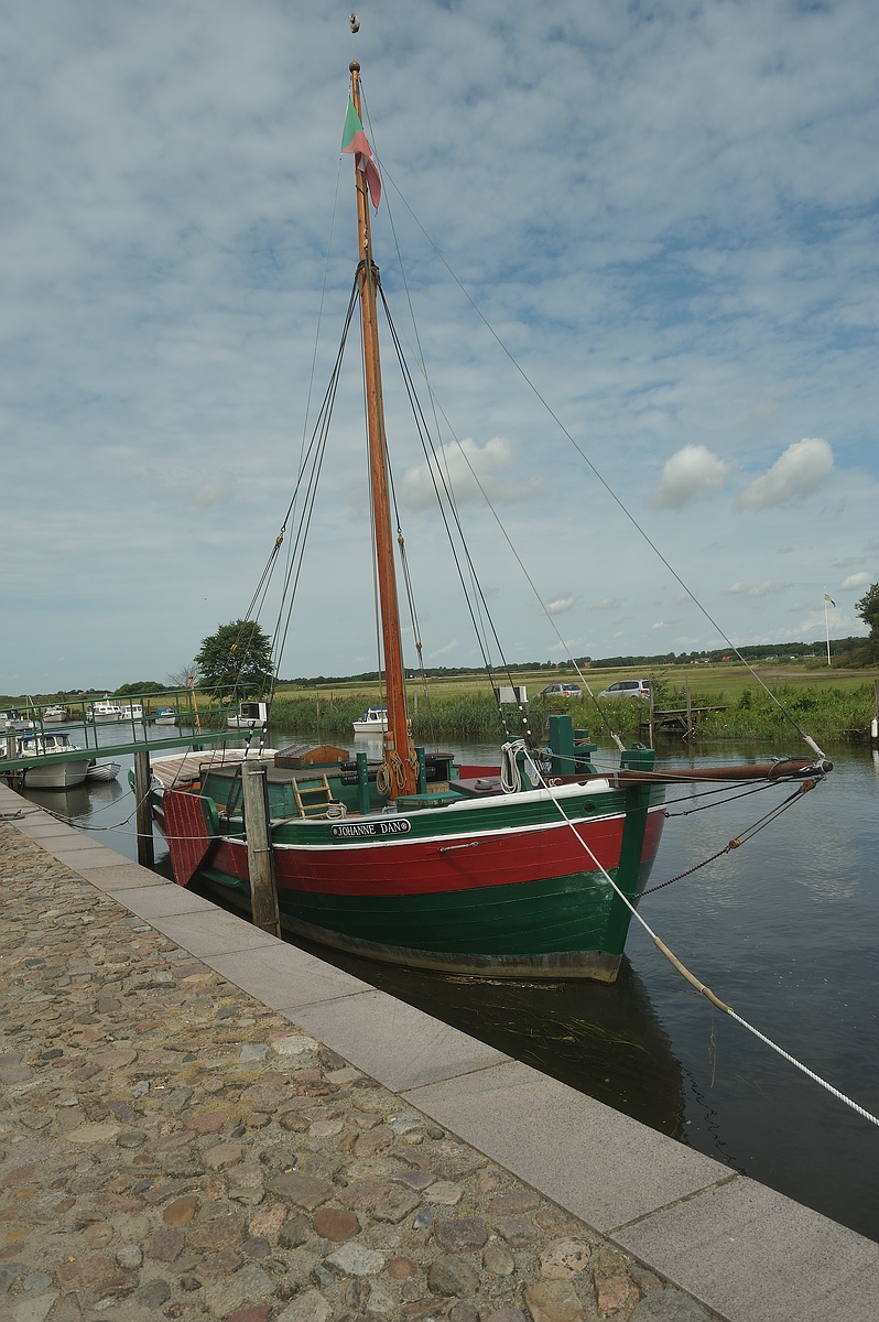 (c)K.R 540DSC 3696