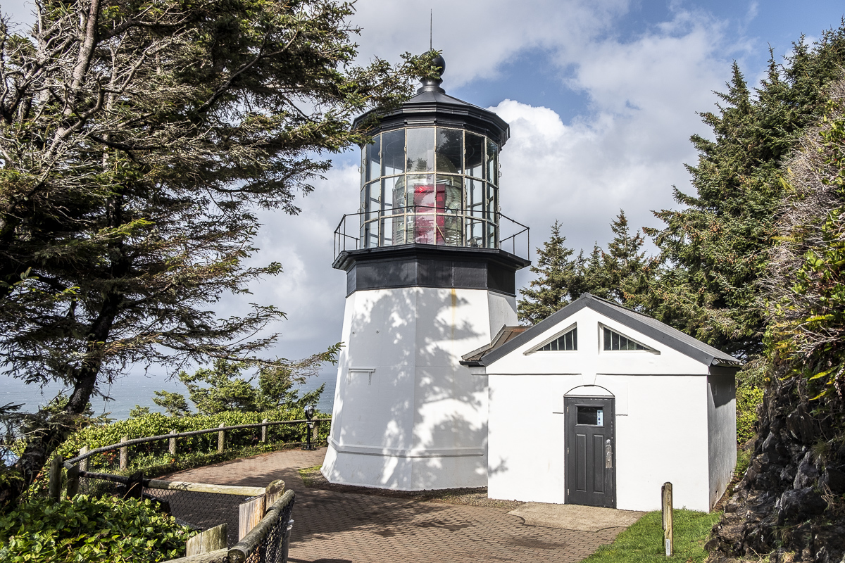 Cape Meares Lighthouse.jpg