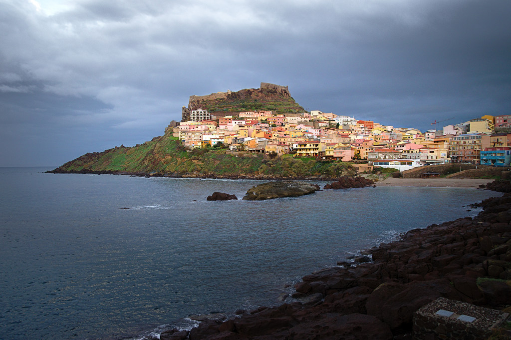Castelsardo, Sardinien
D3200, 18-105mm
entwickelt mit Darktable