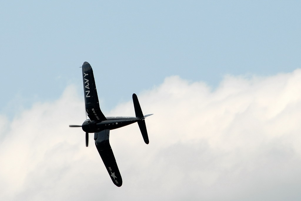 Chance Vought F4U-4 Corsair 04