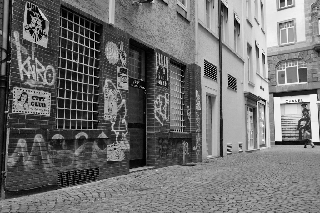 Chanel Passage