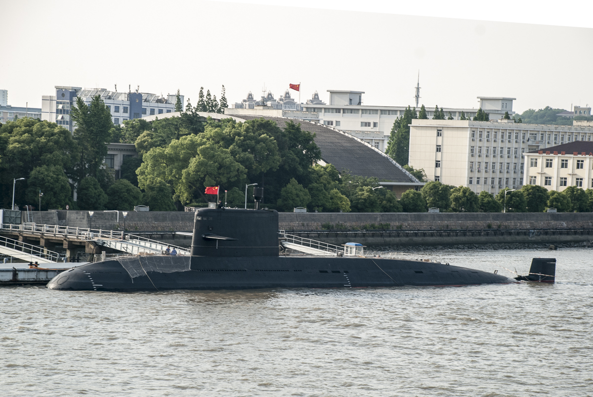 China048