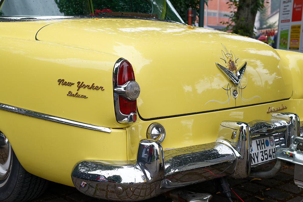 Chrysler New Yorker Deluxe 3.jpg