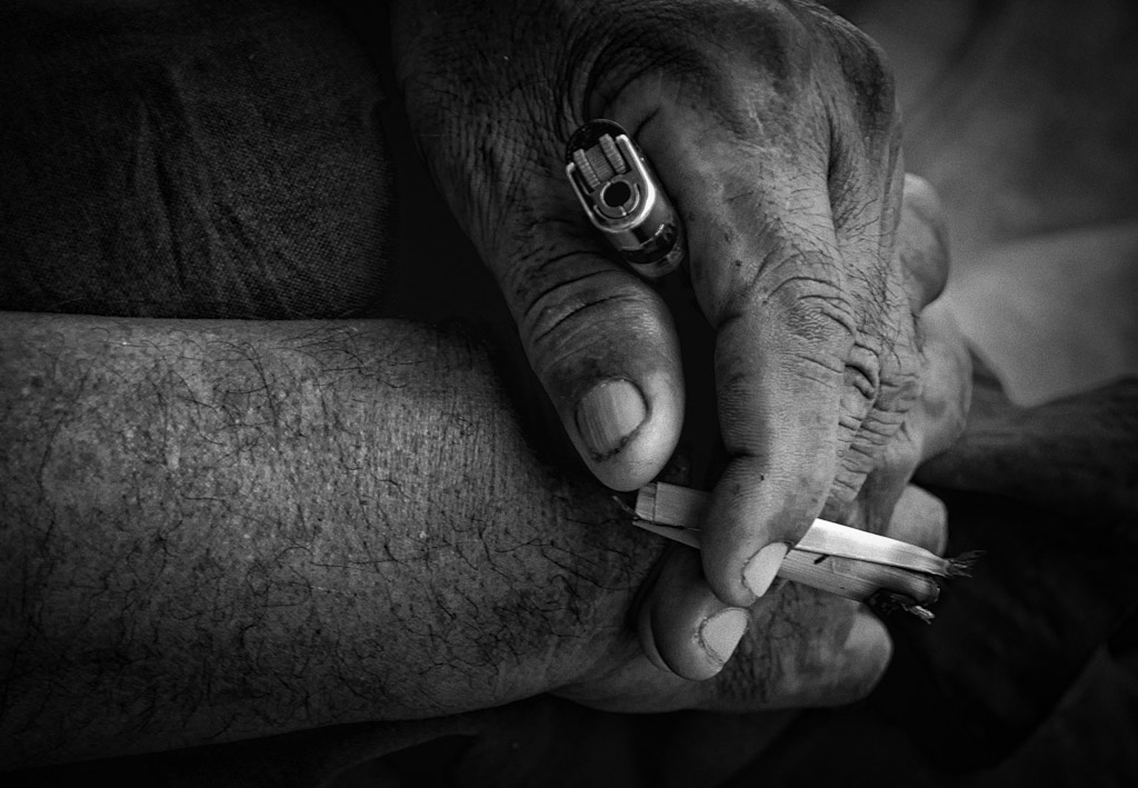 cigaretbw 1
