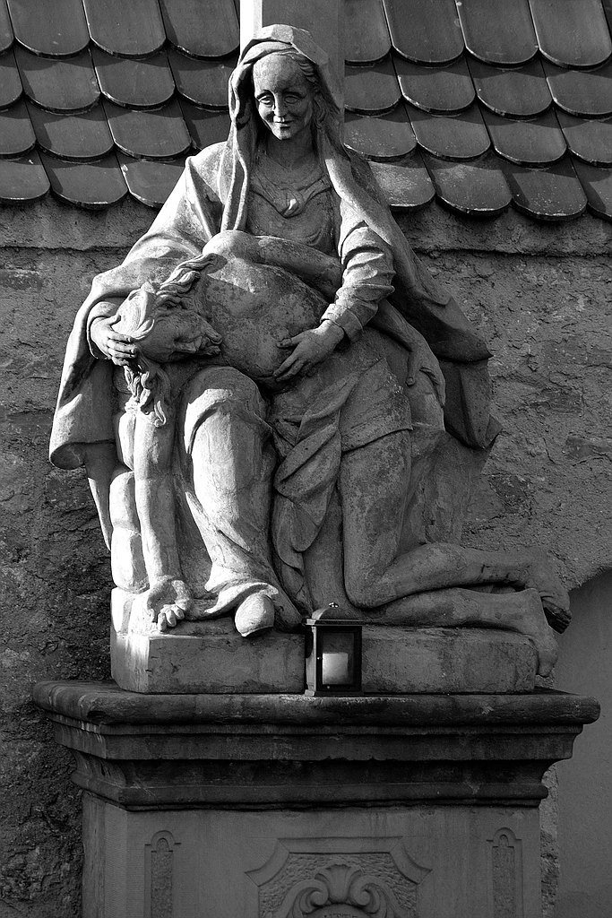comp DSC 1474 bearbeitet S&amp;W

Katholische Pfarrkirche St. Laurentius in Nordheim am Main