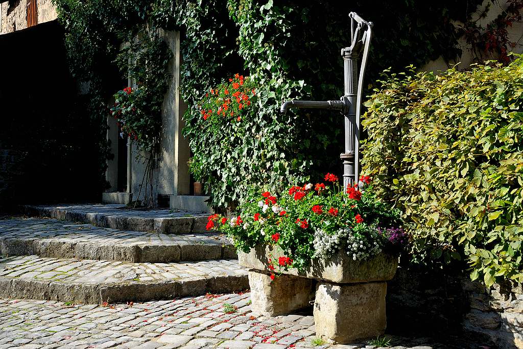 comp DSC 1578 bearbeitet

evangelische Kirchenburg in Kleinlangheim