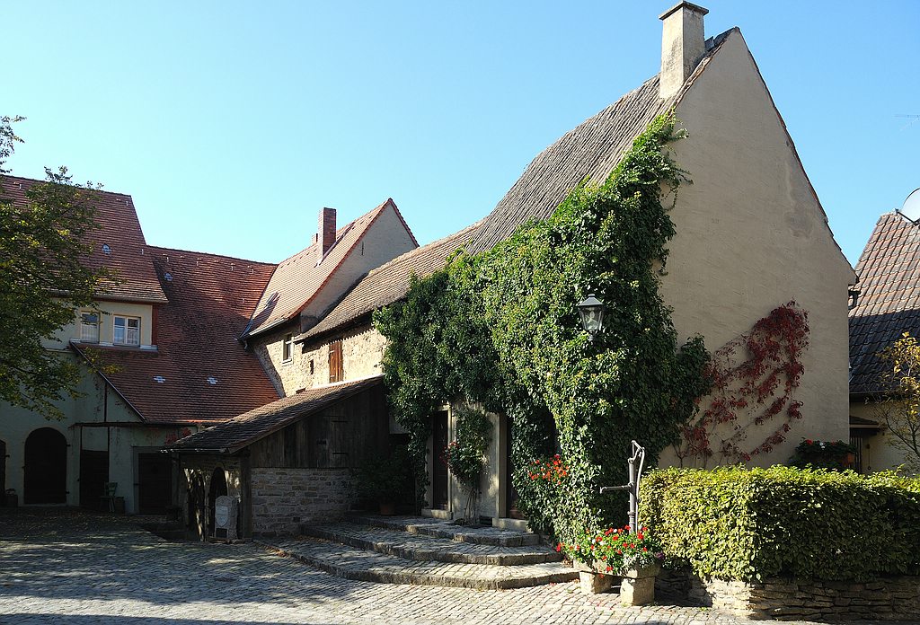 comp DSC 1586 bearbeitet ShiftN

evangelische Kirchenburg in Kleinlangheim