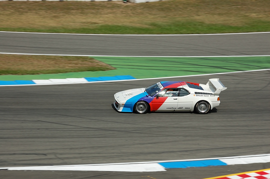 comp DSC 4911