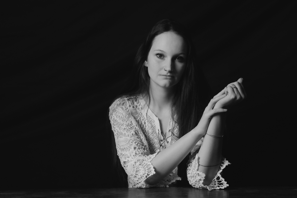 comp_250215Melina42709.jpg