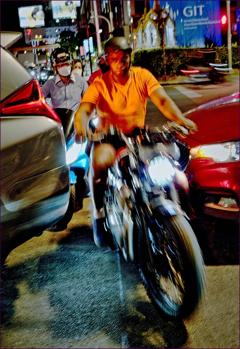 comp_2Biker-lumi.jpg