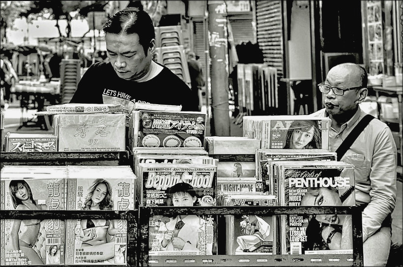 comp_2HK-Street1-Lumi-SW.jpg