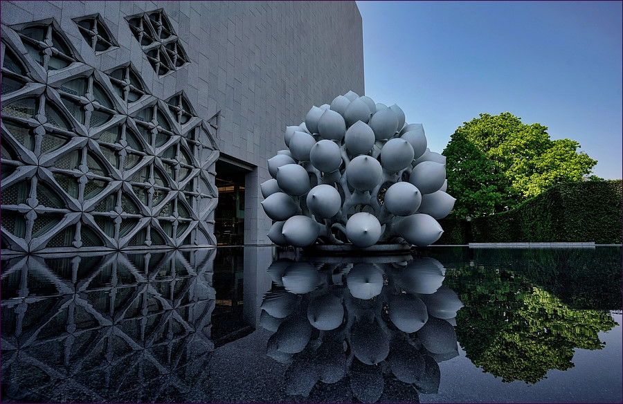comp_2MOCA-outside-Lumi.jpg