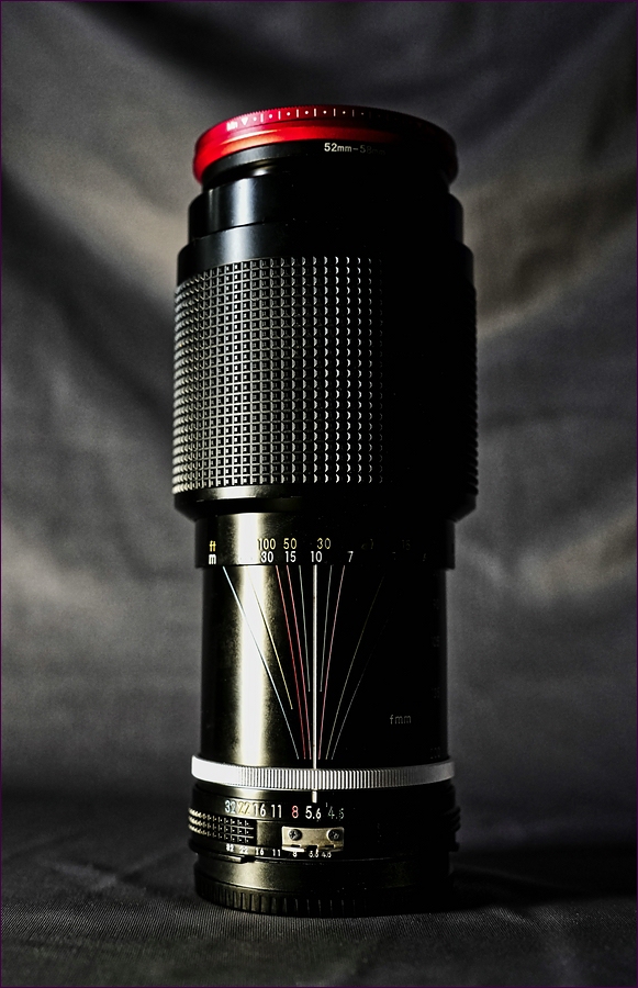 comp_2Zoom-lumi.jpg