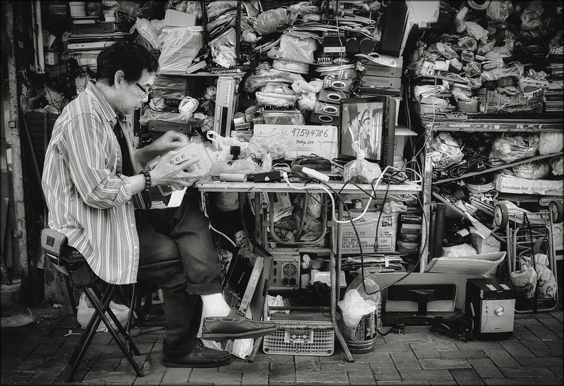 comp_HK-Street5-Lumi-SW-ready.jpg