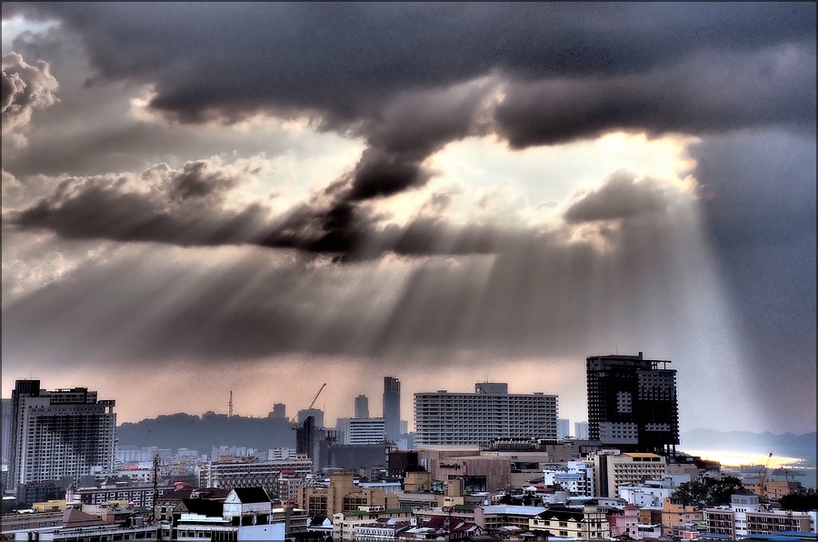 comp_Rain coming.jpg