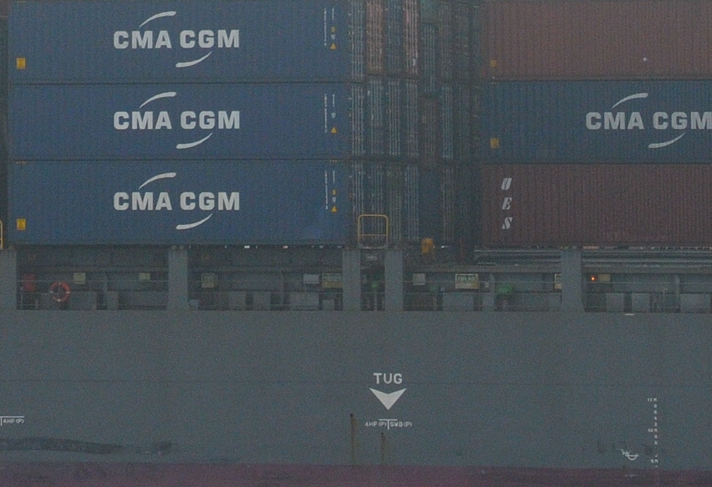 container 1 JKK 3812 1064
