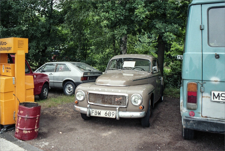 cR 198907  001 1
