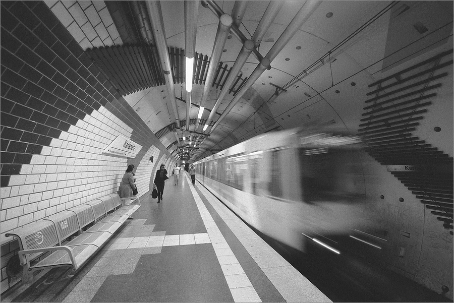 cR E Karlsplatz 04