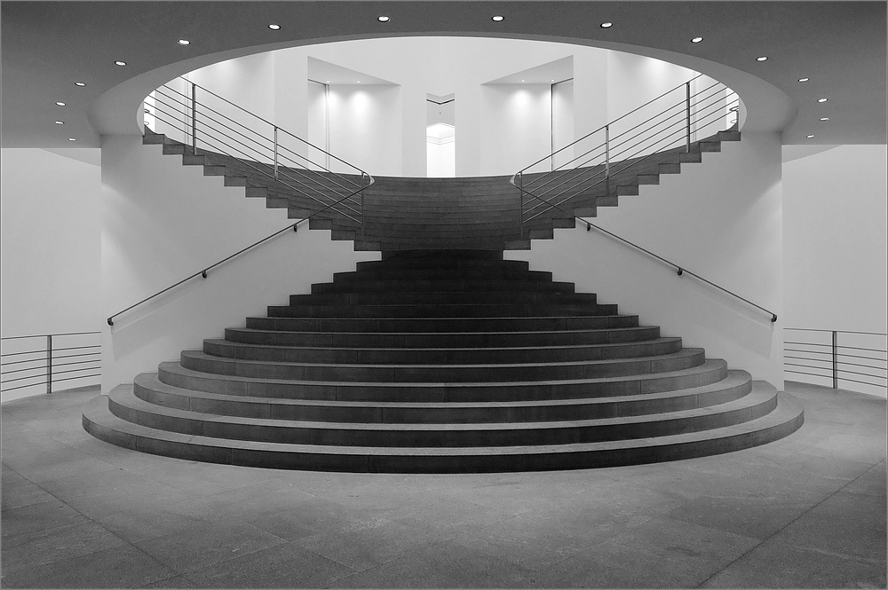 cR KuMu Treppe 2 0313