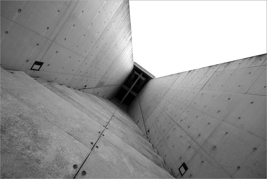 cR Langen Foundation 4894