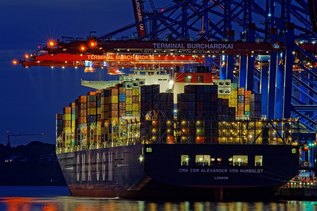 CTB,CTE abends,CMA CGM A.v.Humboldt 075 DxO
