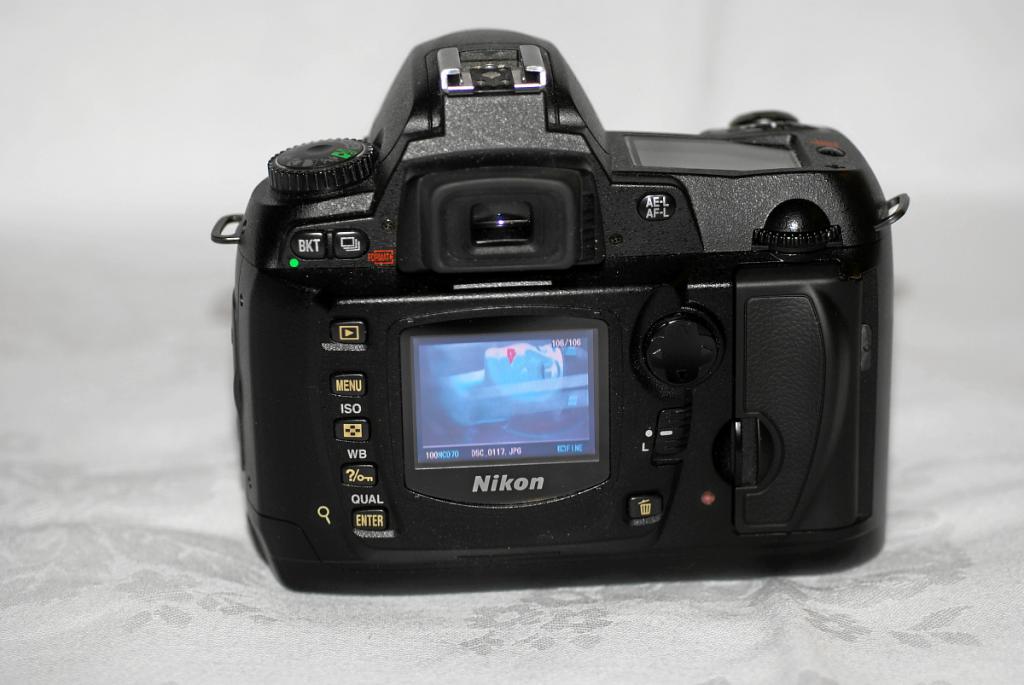 D70