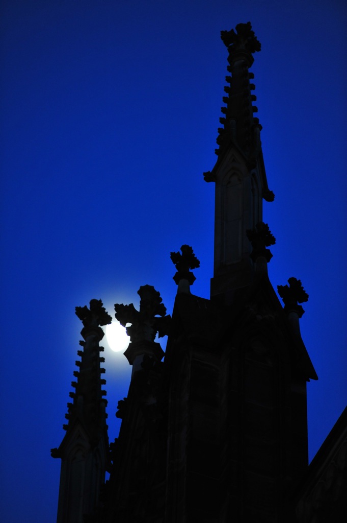 D700 mit 70-200 VRII @ 190mm 2.8  1/50 ISO1600 Hand