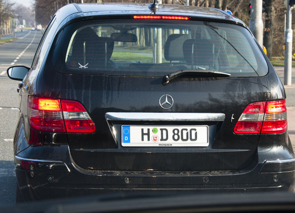 D800