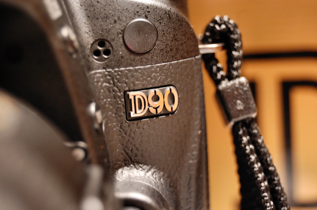 D90