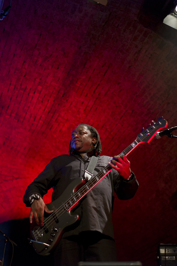 Darryl Jones 1014476