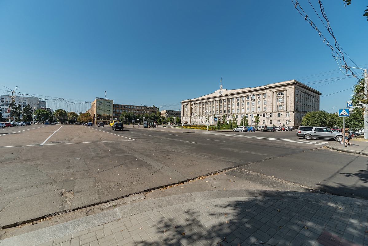 Das Parlamentsgebäude und Rathaus der Region Cherkassy