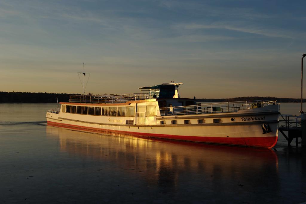 Das Schiff im Eis..