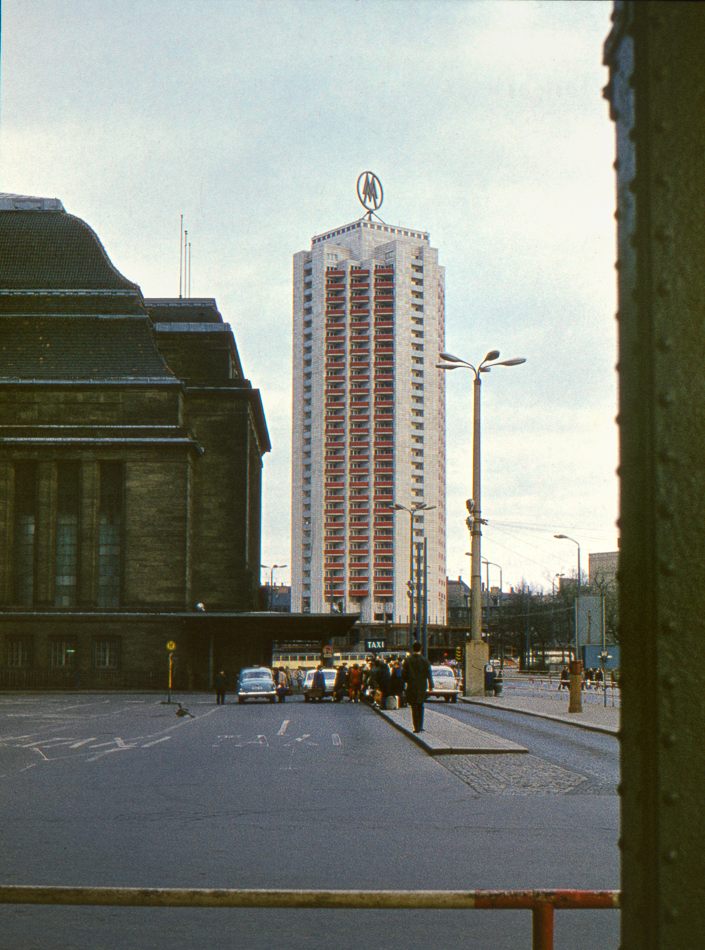 DDR Bilder ca1974 003 f: Leipzig Hauptbahnhof, ca. 1970