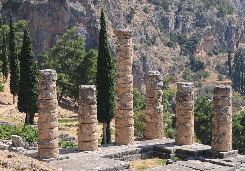 Delphi 3, Apollon Tempel
