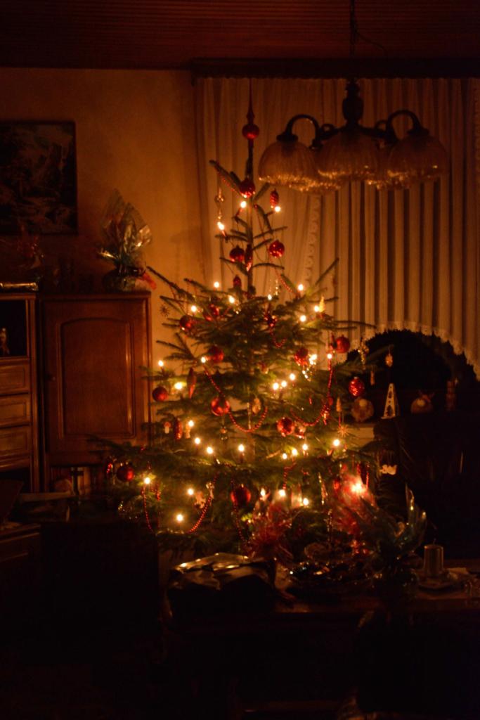 Der Weihnachtsbaum meiner Oma