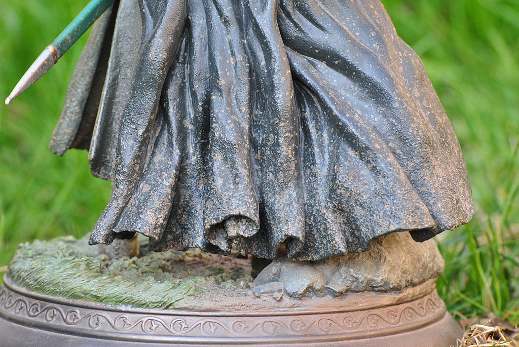 Detail Mantelwurf