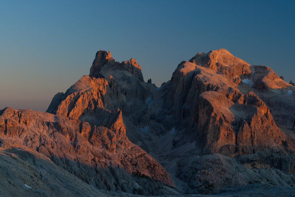 Die Nordkette der Palagruppe im Morgenrot