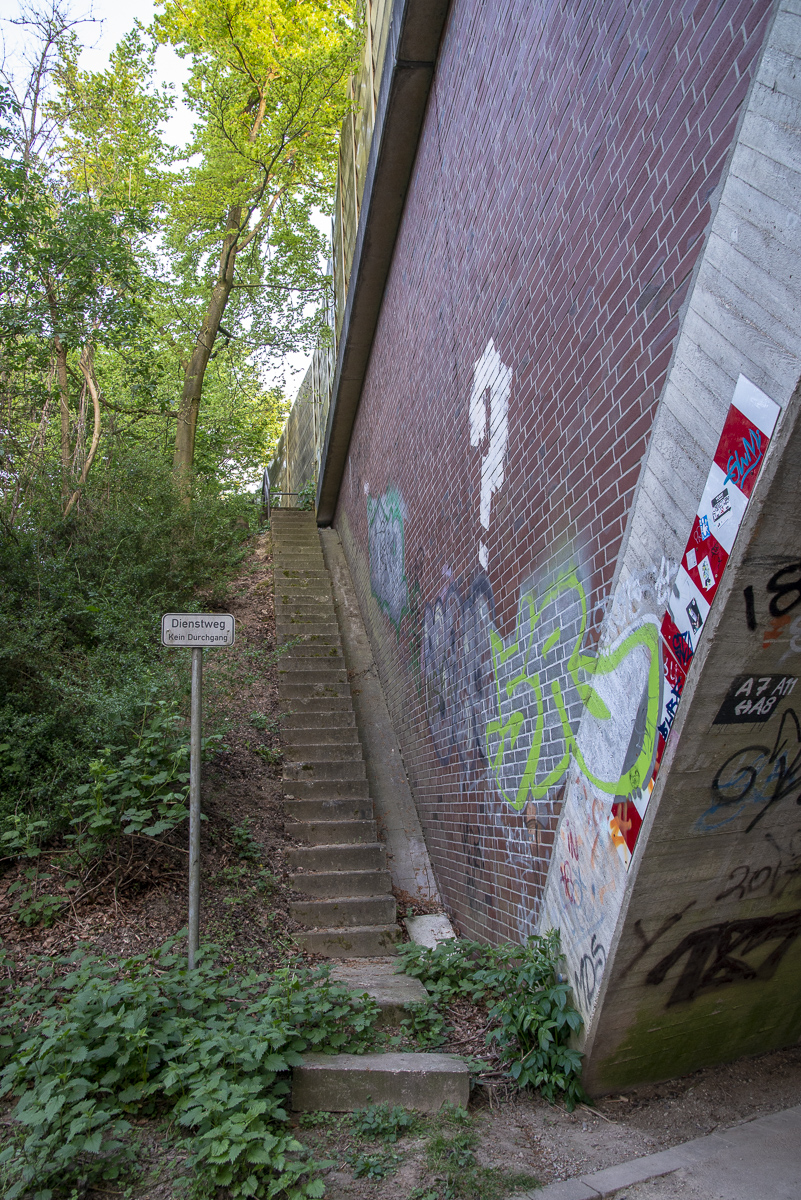 Dienstweg-Treppe.jpg