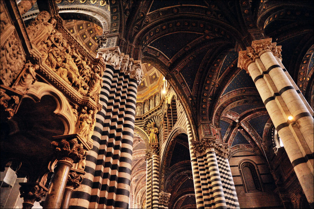 Dom Siena
