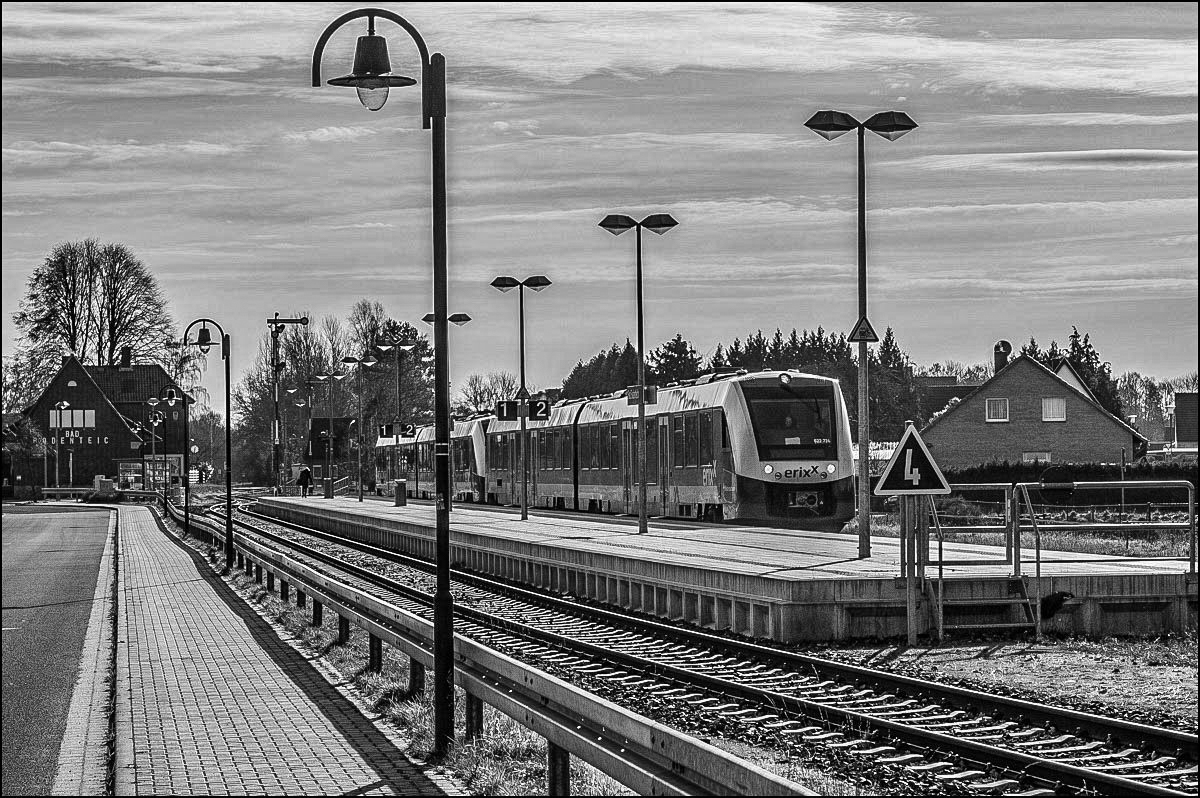 Dorfbahnhof.jpg