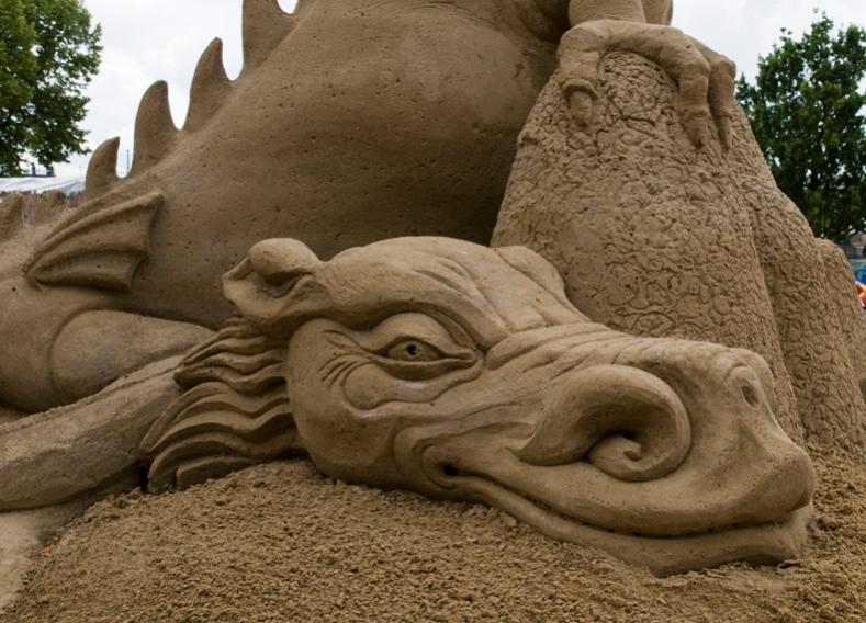 Drache Mitte Klein