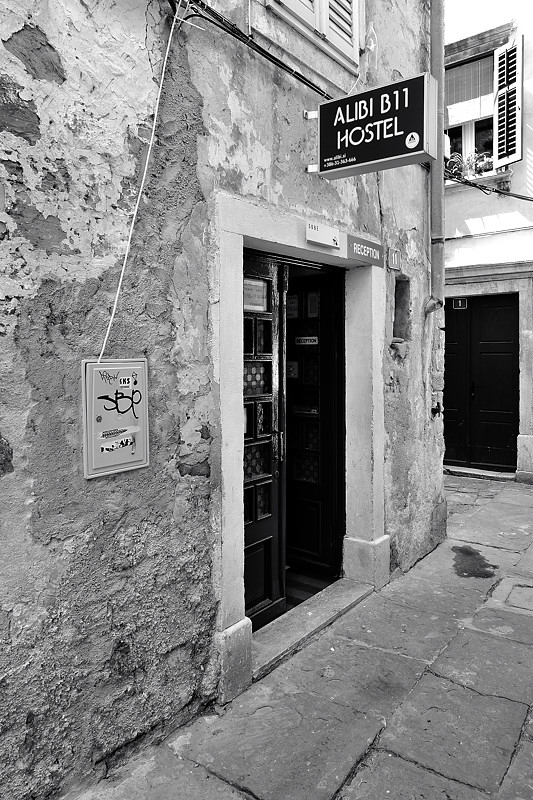 DSC 1908 CNX2 web